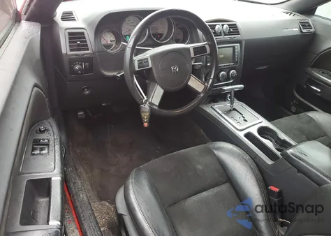 2010 Dodge Challenger Srt-8 z USA, uszkodzony, nr VIN 2B3CJ7DWXAH212663